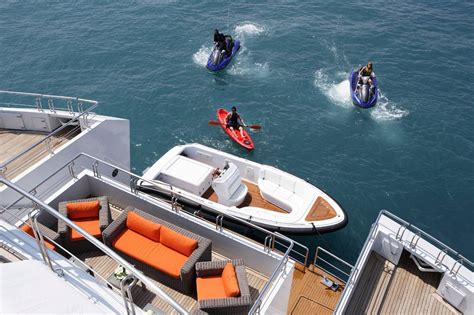 Water Toys Image Gallery Luxury Yacht Gallery Browser