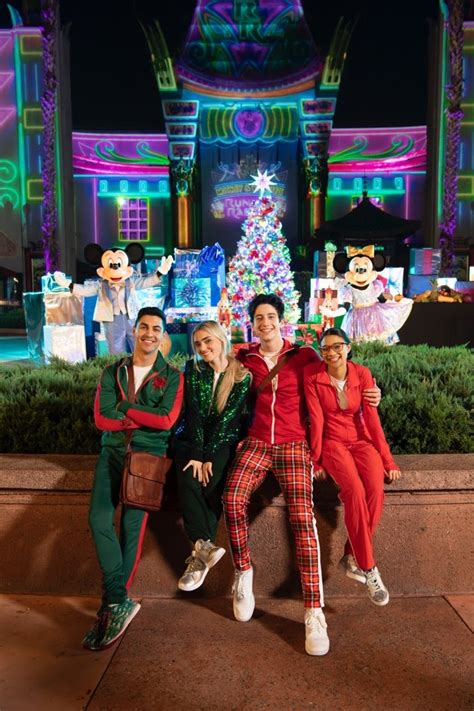 ‘disneys Holiday Magic Quest Special Returns To Disney Channel And