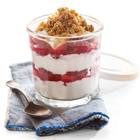 Best Foods For Diabetes Parfait Recipes Strawberry Yogurt Parfait