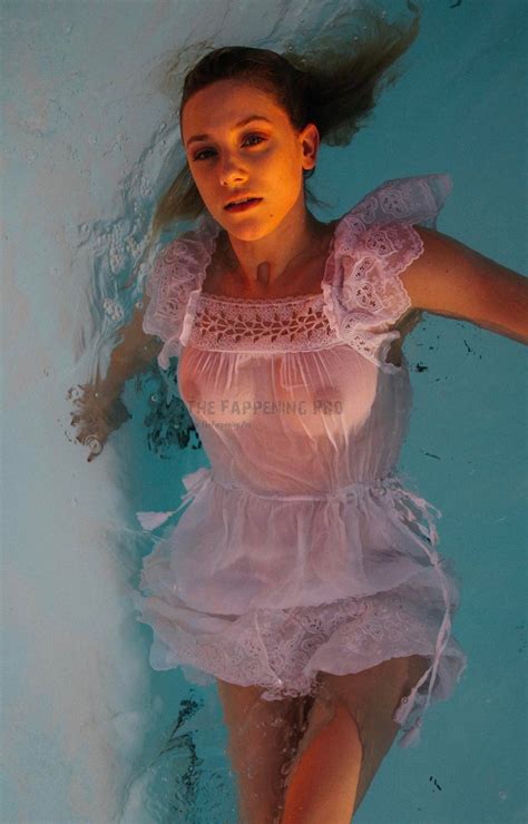 Lili Reinhart Expsoed Her Topless Tits In Wet See Through Nightgown Photos The Fappening