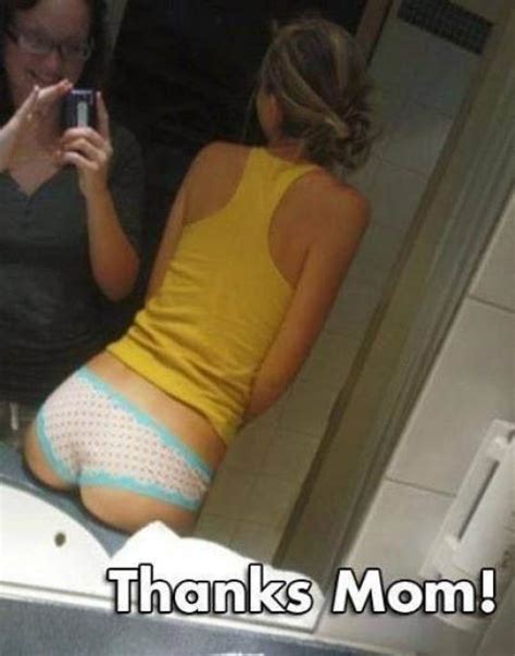 Mom Selfies From Some Of The Worst Moms Ever Pics Izispicy Com