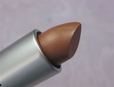 Fairbelle Beauty Blog Mac High Tea Lipstick Review