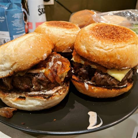 Three beefy boys I made after work today : burgers