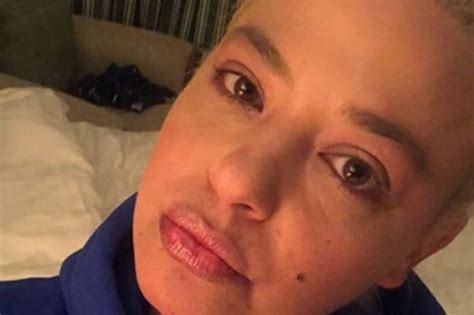 Lisa Armstrong Brings Sexy Back In Sultry Snap Amid Ant Mcpartlin