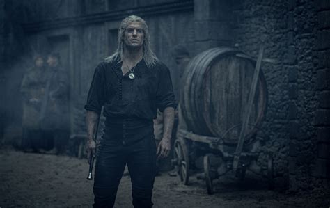 Plus, a boy makes an elaborate plan to commit murder, and his. "The Witcher": Henry Cavill über die Rolle seines Lebens ...