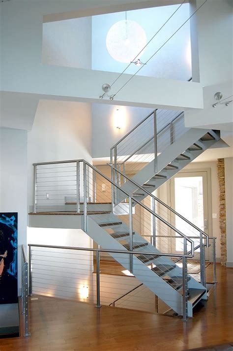 Customer Review Clearview® Cable Railing System Stair Design