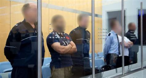 محاكمة لاجئين سوريين بتهمة القتال في صفوف تنظيم أحرار الشام في ألمانيا تلفزيون الخبر