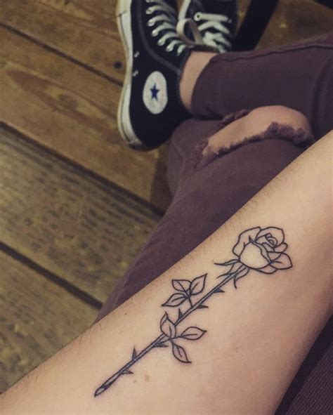 The world of tattoos has always been in constant connection with the sea, and sailors are great fans of this world. Rose tattoo. Small tattoo. Flower tattoo. Simple tattoo ...
