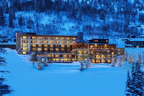Rustler Lodge At Alta Ski Resort In Utah Jacoby Architects