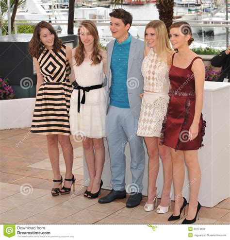 Katie Chang And Taissa Fariga And Israel Broussard And Claire