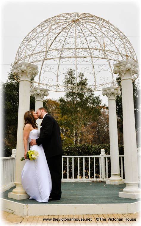 Gazebo Wedding Gazebo Wedding Wedding Poses