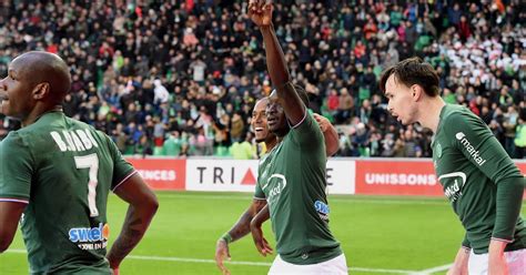 Aproape Totul Despre Fotbal I Nu Numai Ligue St Etienne