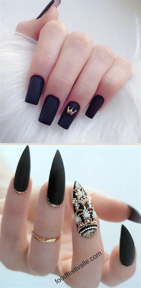 Las uñas largas son geniales, bueno si son gruesas porque luego se rompen. Matte Nail Designs | Black nails, Matte black nails, Nail ...