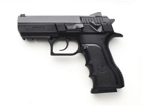 Iwi Jericho 941 Psl40 40 Sandw Mid Size Polymer Frame Pistol Black