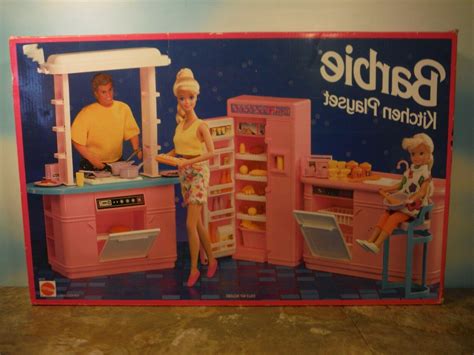 1993 Barbie Kitchen Playset 65338 New