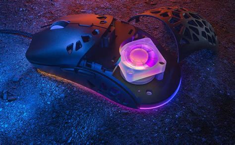 The Marsback Zephyr Pro Gaming Mouse Comes With A Built In Fan With Rgb