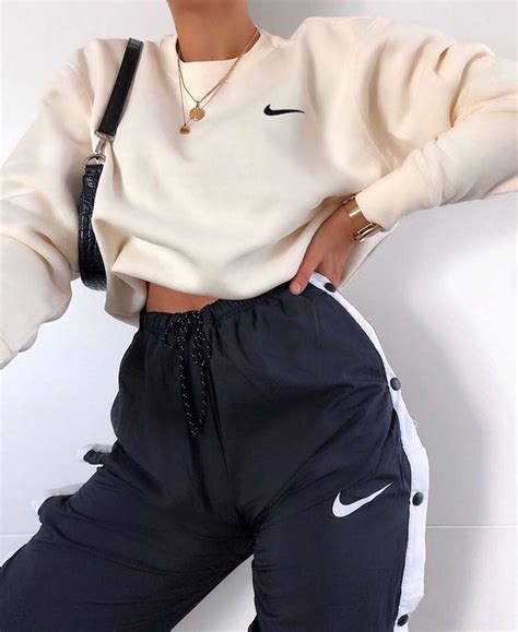𝐂𝐥𝐨𝐭𝐡𝐢𝐢𝐞𝐬 On Instagram “nike Outfits Follow Clothiies For More