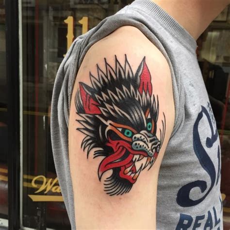 But if you have an unconditional love for old school. Traditional Wolf - Cloak and Dagger Tattoo Parlour London