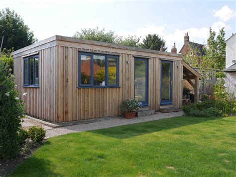 Contemporary Garden Office Bespoak Timber Frames
