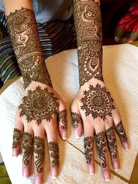 Beautiful Gujarati Henna Mehandi Designs For Hands With Pictures