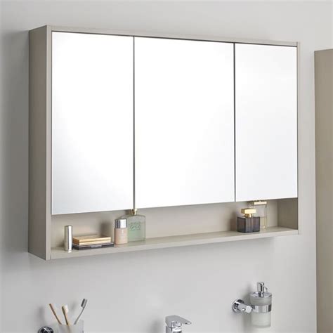 A bathroom mirror cabinet is not just for vanity or decoration but it is a lot more helpful than you think. VitrA Integra Large 100cm Mirror Cabinet - UK Bathrooms