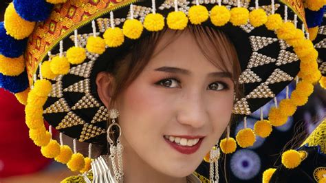 The hmong people are a southeast asian ethnic group living mainly in southern china, vietnam, laos, thailand, and myanmar. Hmong - YouTube