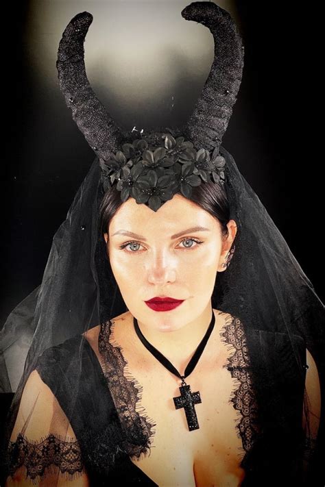 Gothic Black Headdress With Horns And Veil Headdress Horned Etsy