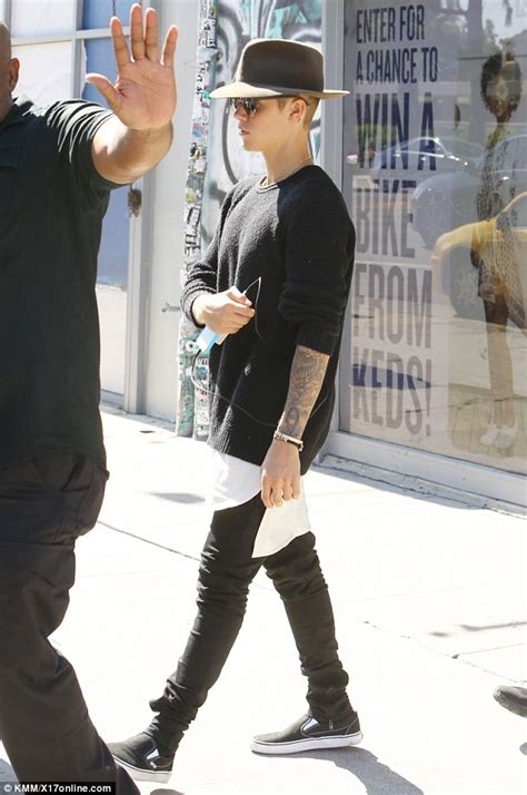 justin bieber takes little brother jaxon shopping on melrose avenue daily mail online
