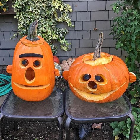 70 Pumpkin Carving Design Ideas For Halloween 2023