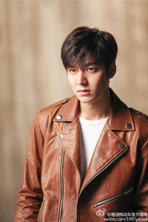 Lee min ho is a south korean actor who is known for his leading roles in television dramas such as boys over flowers, city hunter and heirs. Lee Min Ho Transforms Into Dashing Biker in CF Filming ...