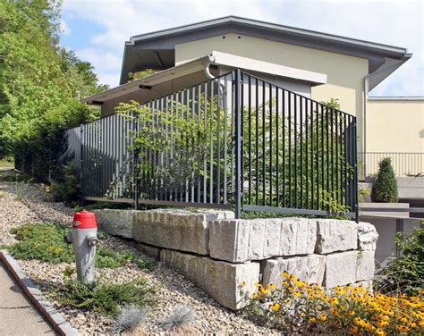 Haus bauen kosten stargate der zaun made in germany. Metallzaun und Absturzsicherung für privates Grundstück in ...