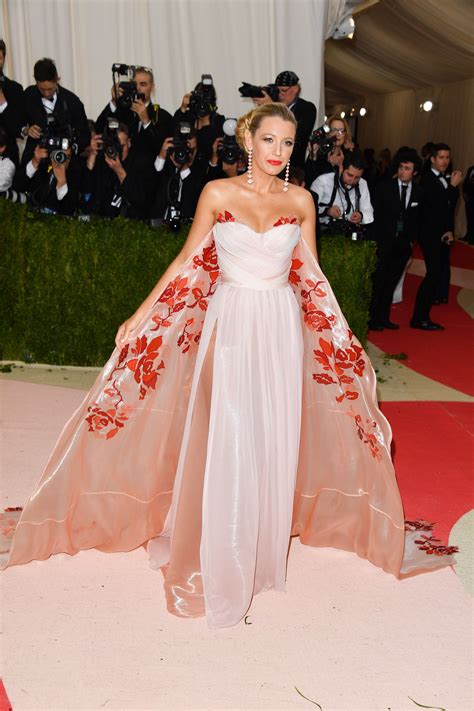 Met Gala 2016 See All The Best Dresses From The Red Carpet Celebrity