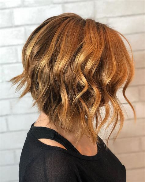 Ways To Style Beach Waves For Short Hair