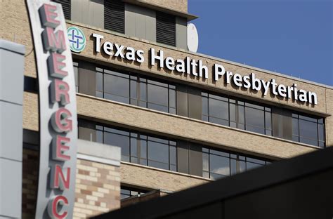 Texas Health Care Worker Tests Positive For Ebola Nbc News
