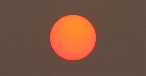 Question Answered Why You Might Be Seeing A Red Sun