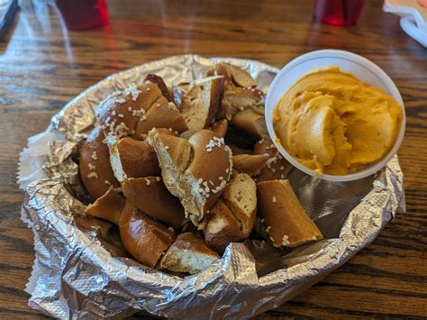 Mystery Diner in Sycamore: PJ’s Courthouse Tavern and Grille brings big