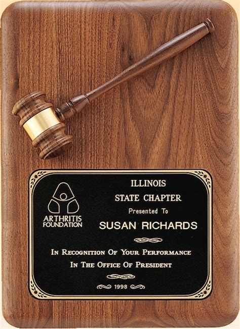 Walnut Gavel Plaque Pg1687 With Free Engraving