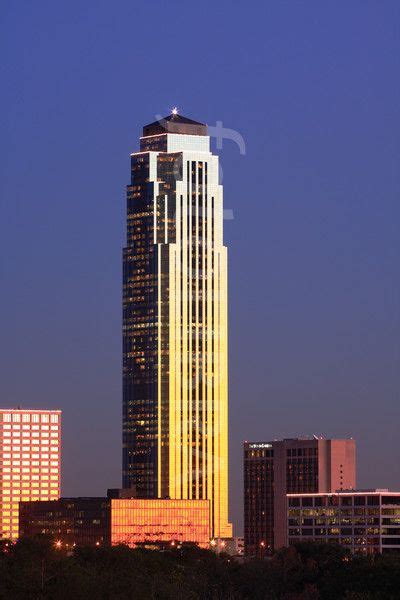 How Tall Is The Transco Tower In Houston Christiankruwglover