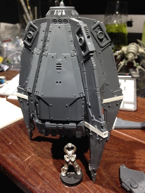 The plate on the side is a chapterhouse studio's banded drop pod door. What's on Your Table - Dreadclaw Conversion - Faeit 212 ...