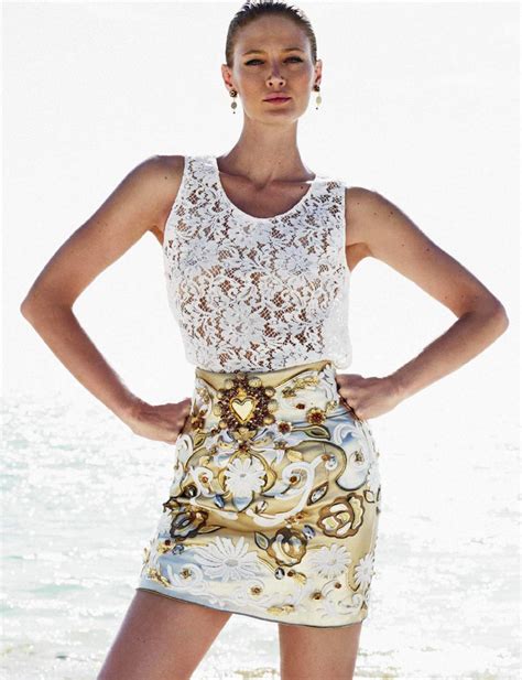 Michelle Buswell Bikini Photoshoot For Elle Espana May 2015 • Celebmafia