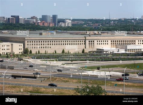Pentagon Arlington Virginia United States Stock Photo Alamy
