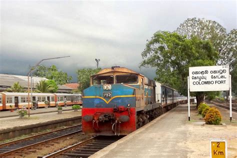 9 Tips On Taking The Train In Sri Lanka