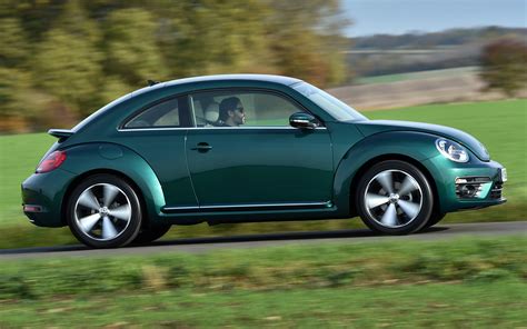 Volkswagen Beetle 2016 Uk Wallpapers And Hd Images Car Pixel