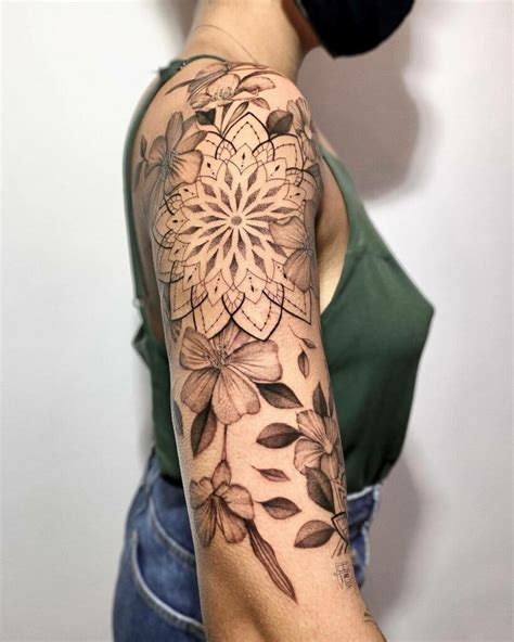 Top More Than 75 Simple Mandala Shoulder Tattoo Incdgdbentre