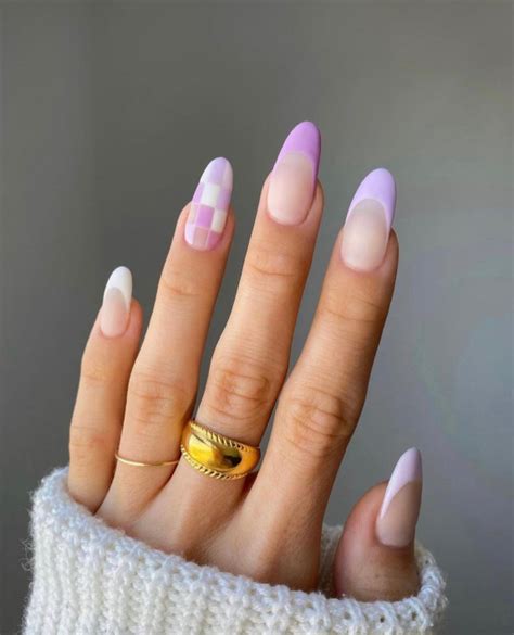 Gradient French Manicure