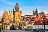 Prague Castle & Little Quarter Private Walking Tour (Left riverbank)