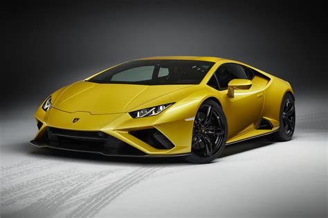 Download Supercar Yellow Car Car Lamborghini Lamborghini Huracan