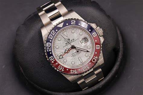 Gmt, second time zone, hour, minute, second, date. Rolex Gmt Master Ii Blro 126719 White Gold - OCWatchGuy