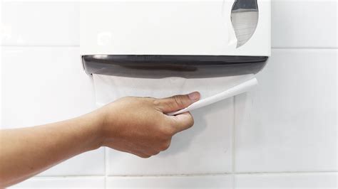 This Is The Most Hygienic Way To Dry Hands In Public Restroom Oversixty