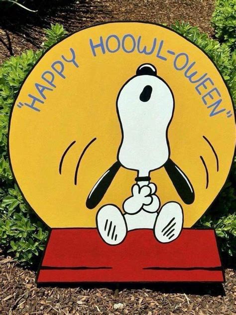 Pin By Kristine Storlie On I Love Peanuts Charlie Brown Halloween